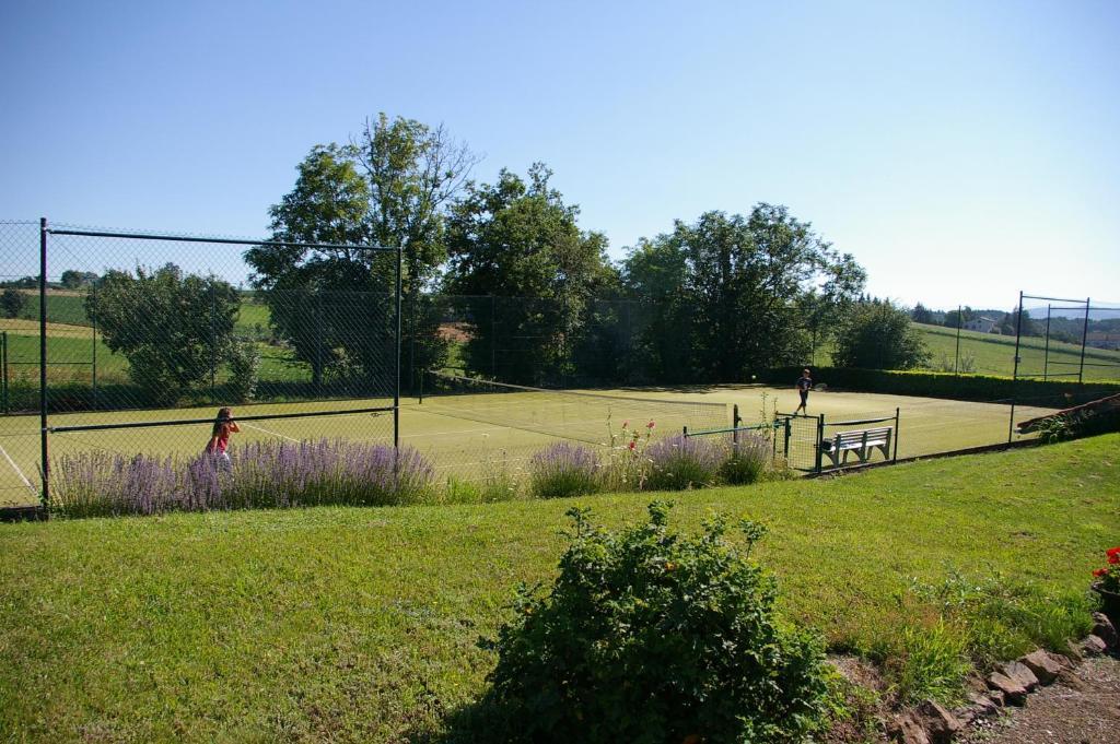 Chez Jacotte Et Elia Bed and Breakfast Saint-Galmier Exteriör bild