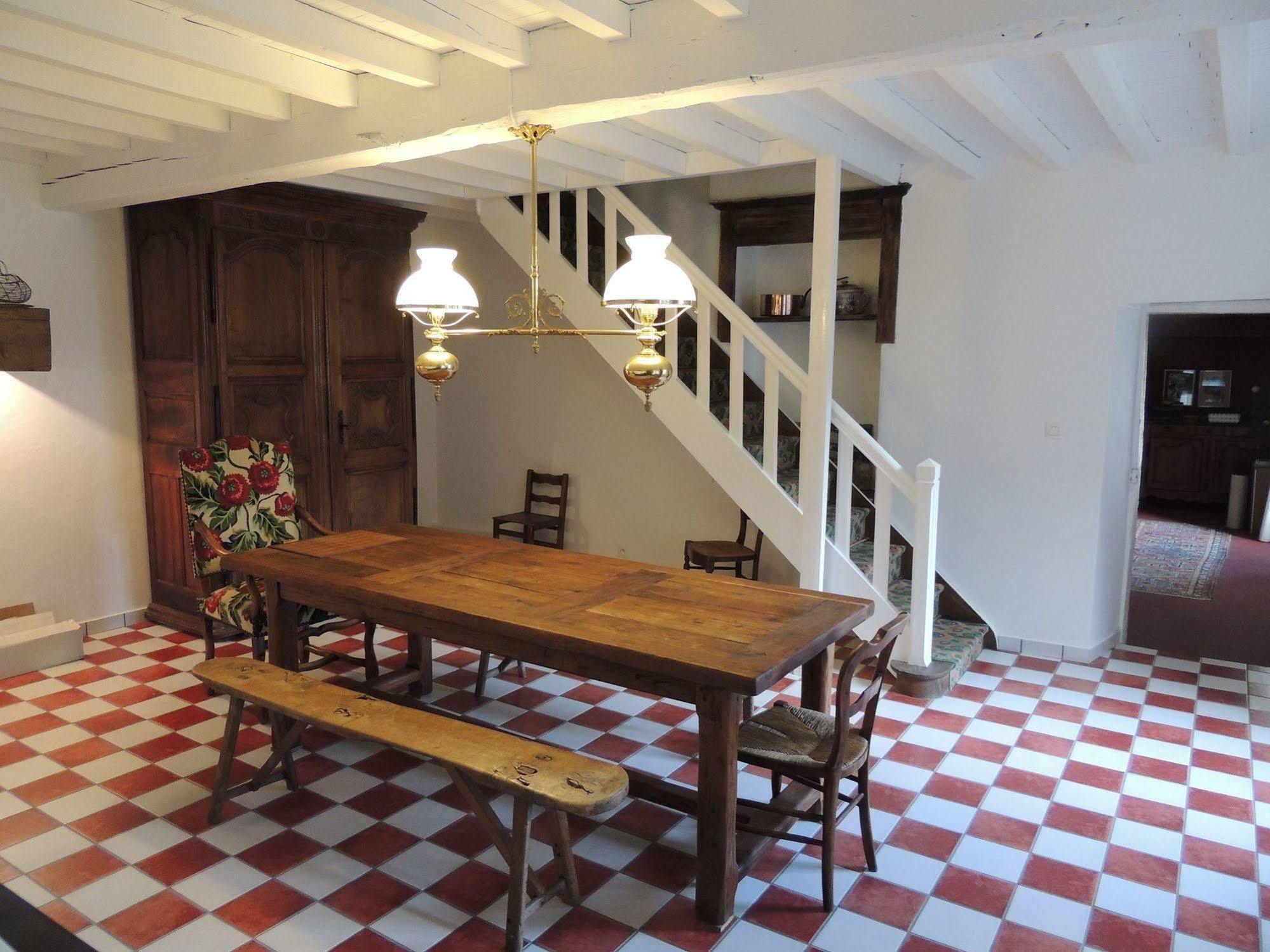 Chez Jacotte Et Elia Bed and Breakfast Saint-Galmier Exteriör bild